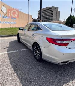 هيونداي أزيرا